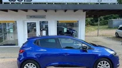 Gebraucht Renault Clio Collection 90 PS (66 kW) 2019 Bleu iron Kleinwagen