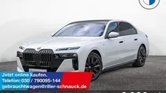 Mineralweiss Gebraucht 2023 BMW i7 M Sport Limousine | 79.950 € (Superpreis)