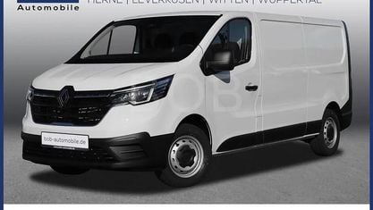 Gebraucht Renault Trafic Komfort 131 PS (96 kW) 2025 Weiß Van / Kleinbus
