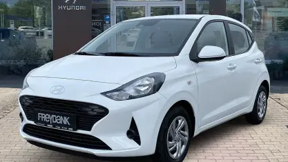 Gebraucht Hyundai i10 Select 63 PS (46 kW) 2025 Atlas white Kleinwagen