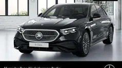 Schwarz Gebraucht 2025 Mercedes E200 AMG line Limousine | 61.980 € (Fairer Preis)