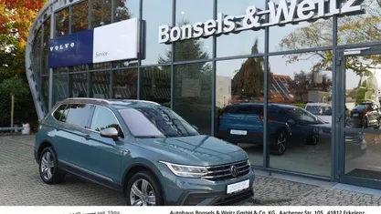 Blau metallic Gebraucht 2022 VW Tiguan Allspace Life SUV | 27.480 € (Fairer Preis)