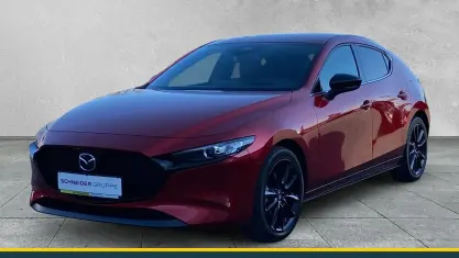 Neu Mazda 3 Nagisa 140 PS (102 kW) 2025 Rot Limousine