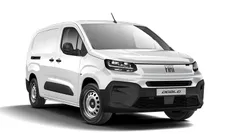 Gebraucht 2025 Fiat Doblò Van / Kleinbus | 26.894 € (Guter Preis)