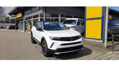 Weiss Gebraucht 2023 Opel Mokka Ultimate SUV | 20.950 € (Fairer Preis)