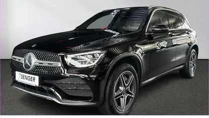 Gebraucht Mercedes GLC300e AMG line 306 PS (225 kW) 2021 Unilack schwarz uni SUV