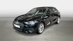 Brillantschwarz Gebraucht 2023 Audi A3 Sportback Limousine | 25.420 € (Fairer Preis)