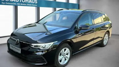 Gebraucht VW Golf VIII Life 116 PS (85 kW) 2023 Schwarz Kombi