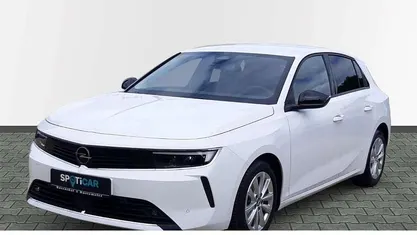 Gebraucht 2023 Opel Astra Business Edition Limousine | 20.650 € (Guter Preis)