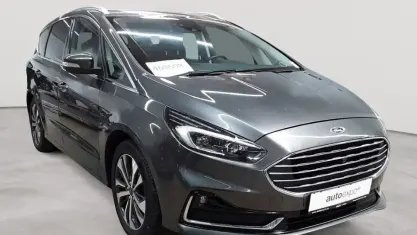 Używany Ford S-MAX Titanium 190 KM (139 kW) 2022 Szary Minivan