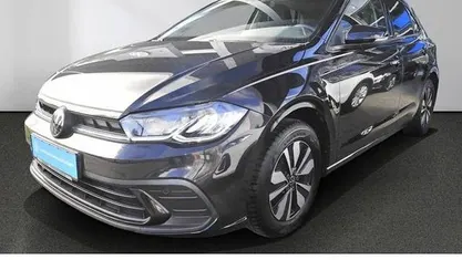 Gebraucht VW Polo Move 80 PS (58 kW) 2024 Deep black perleffekt Kleinwagen