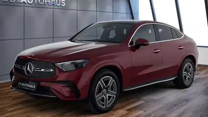 Używany Mercedes GLC300e AMG Line Premium Plus 333 KM (244 kW) 2024 Czerwony SUV