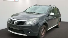 Grau Gebraucht 2012 Dacia Sandero Stepway Kleinwagen | 2.499 € (Superpreis)