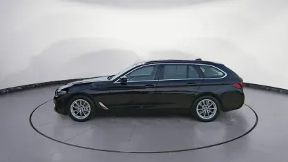 Gebraucht BMW 530 286 PS (210 kW) 2022 Schwarz Kombi