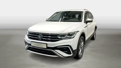 Weiß Gebraucht 2022 VW Tiguan Allspace Elegance SUV | 33.420 € (Superpreis)