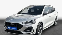 Silber Gebraucht 2023 Ford Focus ST-Line Kombi | 23.500 € (Superpreis)