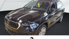 Schwarz Gebraucht 2024 Skoda Karoq Selection SUV | 30.977 € (Fairer Preis)