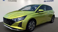 Grün Neu 2024 Hyundai i20 Trend Limousine | 19.990 € (Guter Preis)