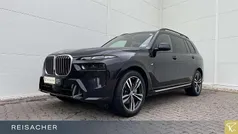 Saphirschwarz metallic Gebraucht 2024 BMW X7 Comfort Edition SUV | 85.319 € (Guter Preis)