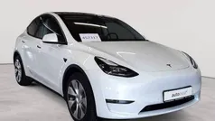 Pearl white multicoat Gebraucht 2022 Tesla Model Y Long Range SUV | 29.990 € (Guter Preis)