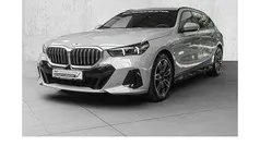 Grau Gebraucht 2024 BMW 520 M Sport Kombi | 52.670 € (Superpreis)
