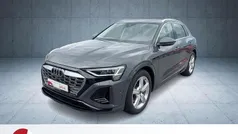Magnetgrau Gebraucht 2024 Audi Q8 e-tron S-Line SUV | 55.550 € (Fairer Preis)