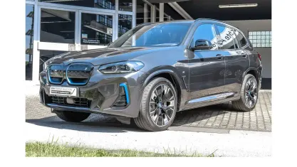 Gebraucht BMW iX3 Impressive 210 kW (286 PS) 2023 Grau SUV