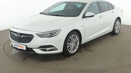 Gebraucht Opel Insignia Dynamic 165 PS (121 kW) 2017 Weiß Limousine