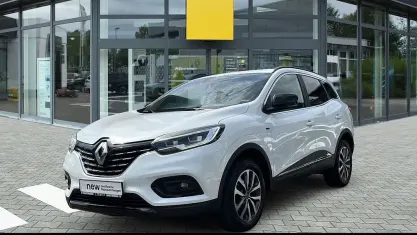 Gebraucht Renault Kadjar Black Edition 140 PS (102 kW) 2022 Weiß SUV
