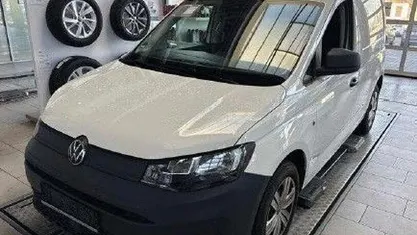 Weiß Gebraucht 2021 VW Caddy Van / Kleinbus | 17.330 € (Fairer Preis)