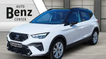 Neu Seat Arona Style 150 PS (110 kW) 2026 Grau SUV