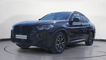 Schwarz Gebraucht 2024 BMW X4 M Sport SUV | 51.480 € (Superpreis)