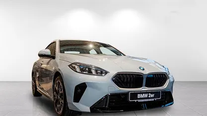 Neu BMW 220 M Sport 170 PS (125 kW) 2025 Brooklyn grau metallic Limousine