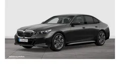 Grau Neu 2025 BMW i5 M Sport Limousine | 59.890 € (Superpreis)