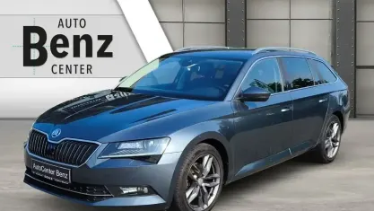 Gebraucht Skoda Superb Style 190 PS (139 kW) 2016 Grau Kombi