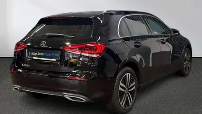 Gebraucht Mercedes A250 Progressive 160 PS (117 kW) 2022 Unilack nachtschwarz Limousine