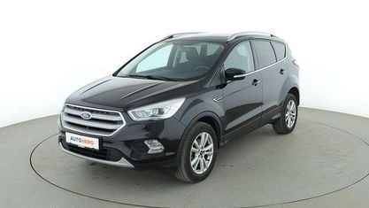 Usado Ford Kuga Cool & Connect 150 HP (110 kW) 2018 Preto SUV