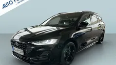 Agate black metallic Gebraucht 2024 Ford Focus ST-Line X Kombi | 27.350 € (Fairer Preis)