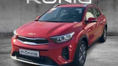 Rot Gebraucht 2024 Kia Stonic Vision SUV | 19.739 € (Fairer Preis)