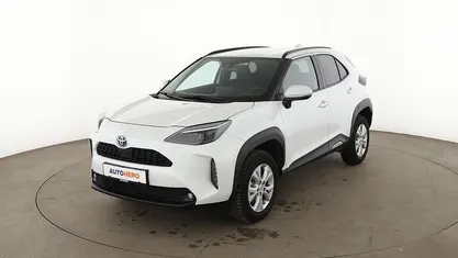Gebraucht Toyota Yaris Cross Team 116 PS (85 kW) 2024 Weiß SUV