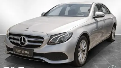 Gebraucht Mercedes E250 Avantgarde 211 PS (155 kW) 2018 Iridiumsilber metallic Limousine