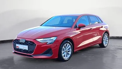 Gebraucht Audi A3 Ambiente 116 PS (85 kW) 2025 Progressivrot metallic Kombi