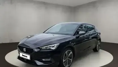 Gebraucht Seat Leon FR 150 PS (110 kW) 2022 Mitternachtsschwarz Limousine