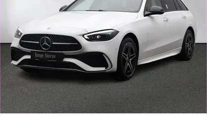 Gebraucht 2024 Mercedes C300e AMG line Kombi | 47.880 € (Fairer Preis)