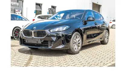 Neu BMW 120 170 PS (125 kW) 2026 Thundernight metalli Kleinwagen