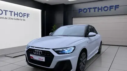Gebraucht Audi A1 Sportback S-Line 116 PS (85 kW) 2022 Gletscherweiß metallic Kleinwagen