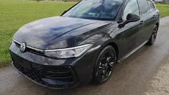 Gebraucht 2025 VW Passat R-line Kombi | 49.740 € (Superpreis)
