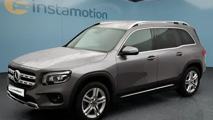 Grau Gebraucht 2021 Mercedes GLB200 SUV | 32.849 € (Guter Preis)