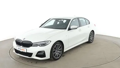 Weiß Gebraucht 2020 BMW 320 M Sport Limousine | 28.990 € (Fairer Preis)