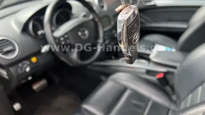 Używany Mercedes ML63 AMG AMG 510 KM (375 kW) 2008 Czarny SUV